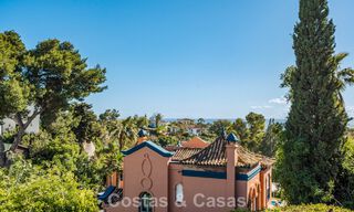Spacieuse villa andalouse avec vue sur la mer à vendre à El Rosario, Marbella Est 805969 
