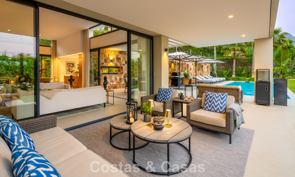 Villa moderne de luxe avec vue sur la mer dans la Vallée du Golf de Nueva Andalucía, Marbella 806057