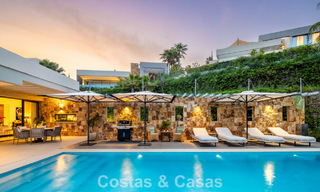 Villa moderne de luxe avec vue sur la mer dans la Vallée du Golf de Nueva Andalucía, Marbella 806060 