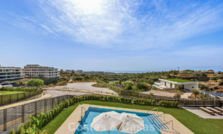 Nouvel appartement duplex avec vue panoramique sur la mer à vendre sur le New Golden Mile, entre Marbella et Estepona 806114 