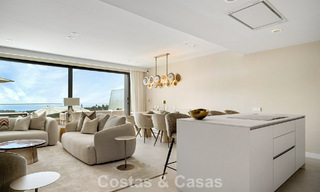 Nouvel appartement duplex avec vue panoramique sur la mer à vendre sur le New Golden Mile, entre Marbella et Estepona 806116 