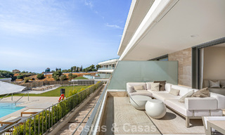 Nouvel appartement duplex avec vue panoramique sur la mer à vendre sur le New Golden Mile, entre Marbella et Estepona 806133 