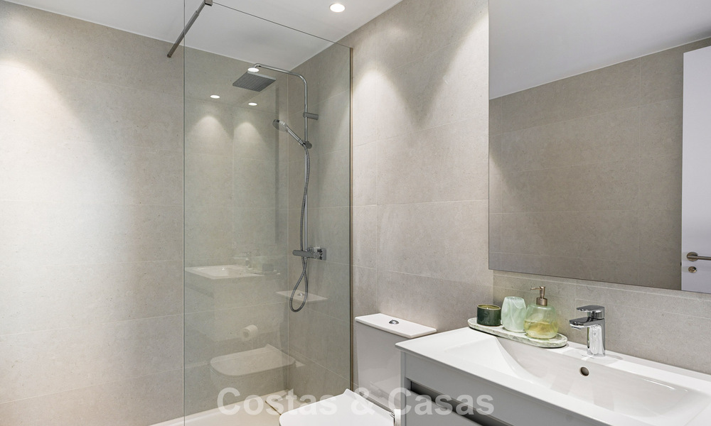 Nouvel appartement duplex avec vue panoramique sur la mer à vendre sur le New Golden Mile, entre Marbella et Estepona 806138