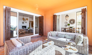 Appartement rénové avec vue panoramique sur la mer à vendre dans la Vallée du Golf de Nueva Andalucía, Marbella 806149 