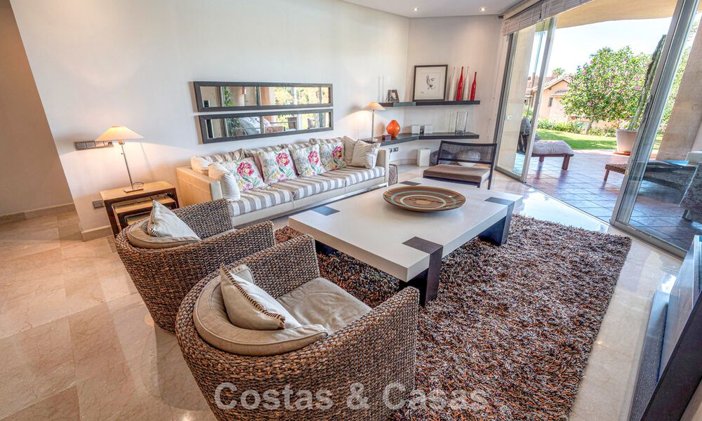 Appartement exclusif en rez-de-chaussée avec jardin privé sur le Golden Mile de Marbella 806205