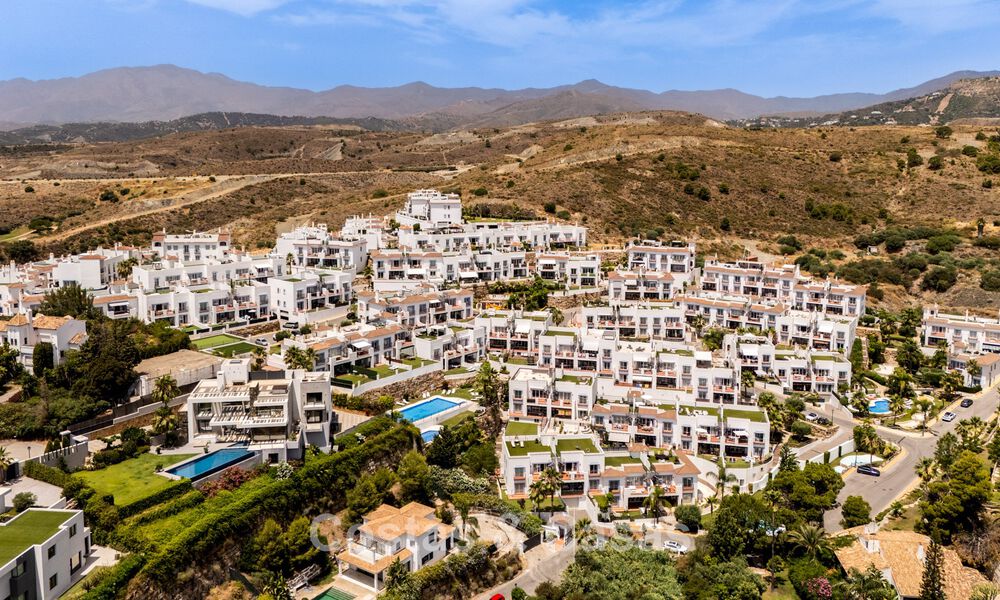 Penthouse spacieux prêt à vivre dans un complexe de style andalou à Marbella - Benahavís 806245