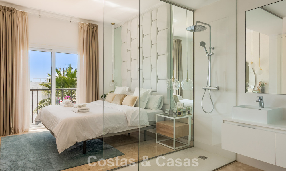 Penthouse spacieux prêt à vivre dans un complexe de style andalou à Marbella - Benahavís 806249