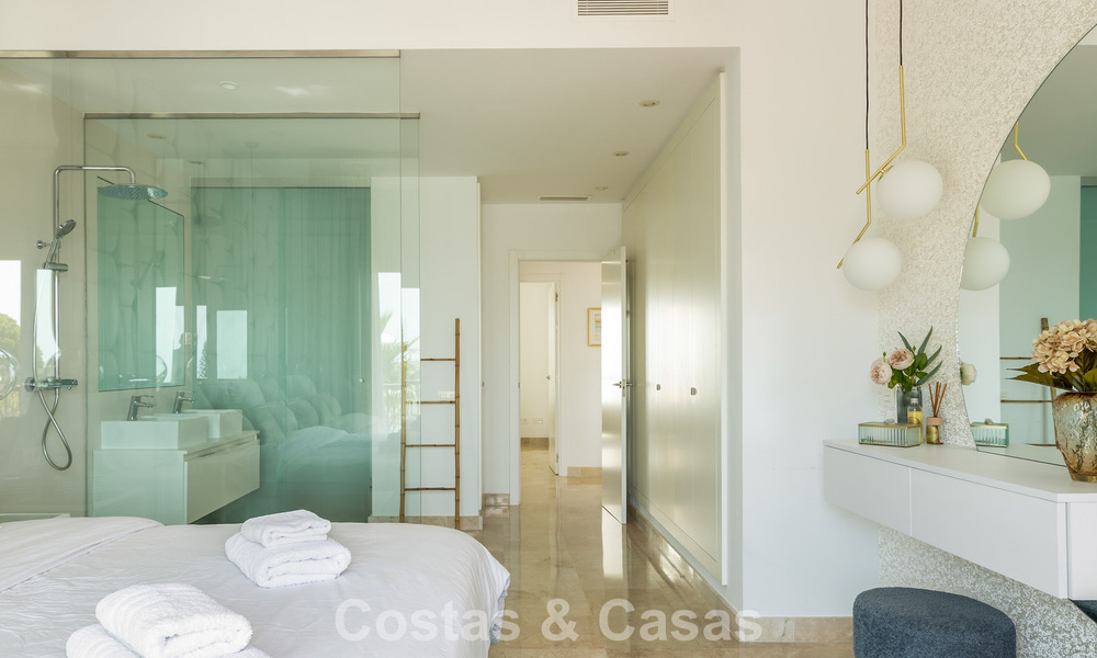 Penthouse spacieux prêt à vivre dans un complexe de style andalou à Marbella - Benahavís 806252