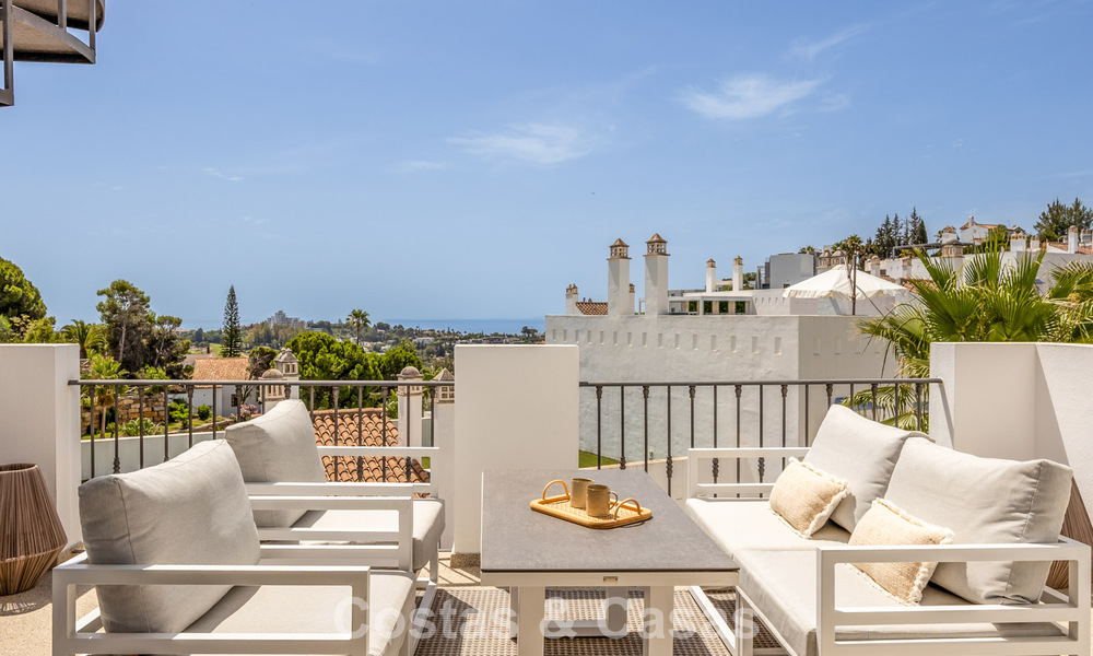 Penthouse spacieux prêt à vivre dans un complexe de style andalou à Marbella - Benahavís 806254