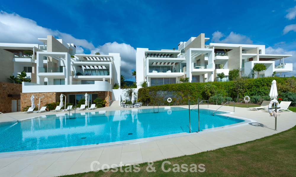 Appartements et villas à vendre à Palo Alto, un resort de luxe à quelques minutes du centre de Marbella 808424