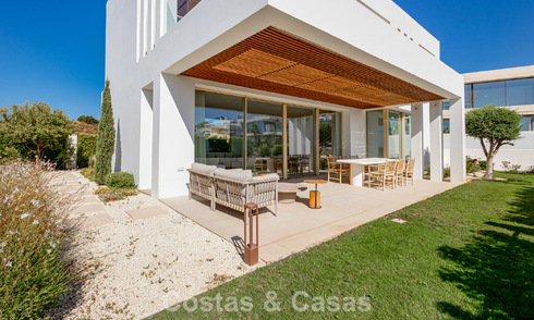 Villa moderne de luxe avec vue sur la mer à vendre à El Higuerón, Fuengirola - Costa del Sol 806275
