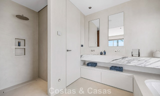 Appartement de première classe avec vue sur la mer à vendre dans une résidence boutique sécurisée à Marbella - Benahavís 806603 
