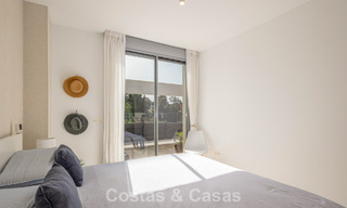 Penthouse moderne avec vaste solarium à vendre à deux pas de la plage à Elviria, Marbella Est 806393 
