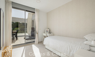 Penthouse moderne avec vaste solarium à vendre à deux pas de la plage à Elviria, Marbella Est 806396 
