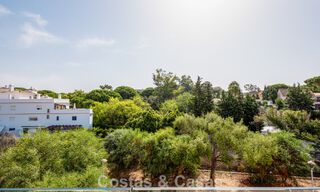 Penthouse moderne avec vaste solarium à vendre à deux pas de la plage à Elviria, Marbella Est 806411 