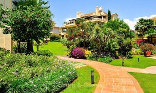 Appartements et penthouses de luxe à vendre dans un complexe de golf exclusif à Nueva-Andalucia, Marbella 2367 