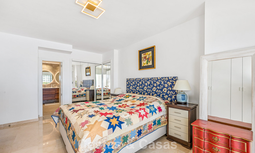 Penthouse à vendre en première ligne de golf, à proximité de toutes les commodités à Guadalmina Alta et San Pedro, Marbella 806441