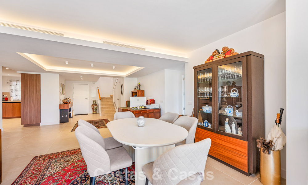 Penthouse à vendre en première ligne de golf, à proximité de toutes les commodités à Guadalmina Alta et San Pedro, Marbella 806461