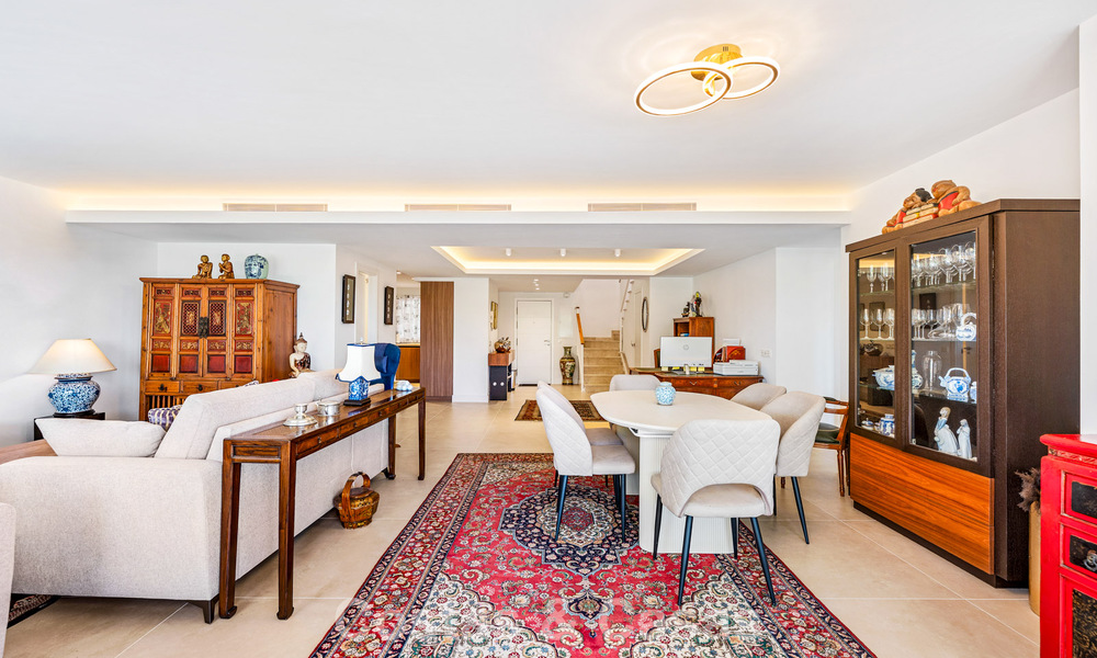 Penthouse à vendre en première ligne de golf, à proximité de toutes les commodités à Guadalmina Alta et San Pedro, Marbella 806462