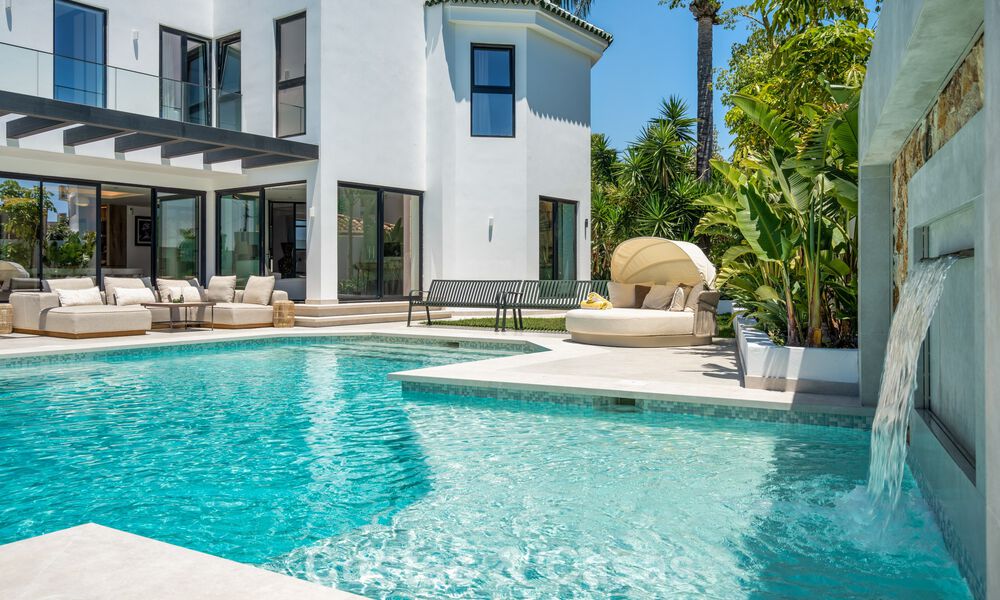 Villa familiale moderne neuve avec piscine à vendre sur la New Golden Mile, entre Marbella et Estepona 806611