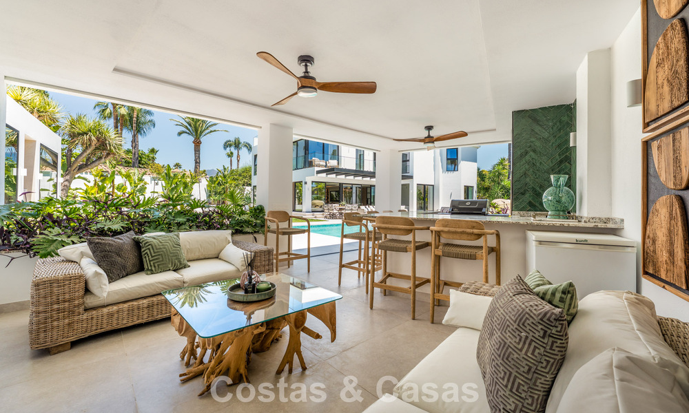 Villa familiale moderne neuve avec piscine à vendre sur la New Golden Mile, entre Marbella et Estepona 806633