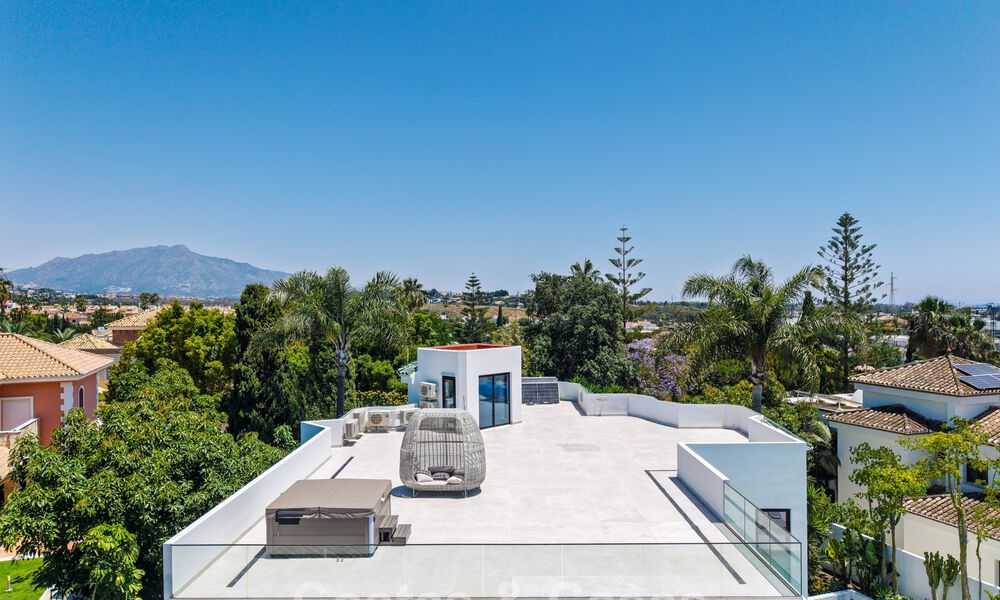 Villa familiale moderne neuve avec piscine à vendre sur la New Golden Mile, entre Marbella et Estepona 806642