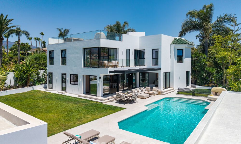Villa familiale moderne neuve avec piscine à vendre sur la New Golden Mile, entre Marbella et Estepona 806643