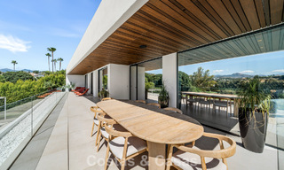 Villa contemporaine de 5 chambres en première ligne de golf à Nueva Andalucía, Marbella 806785 