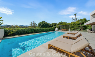 Villa contemporaine de 5 chambres en première ligne de golf à Nueva Andalucía, Marbella 806819 