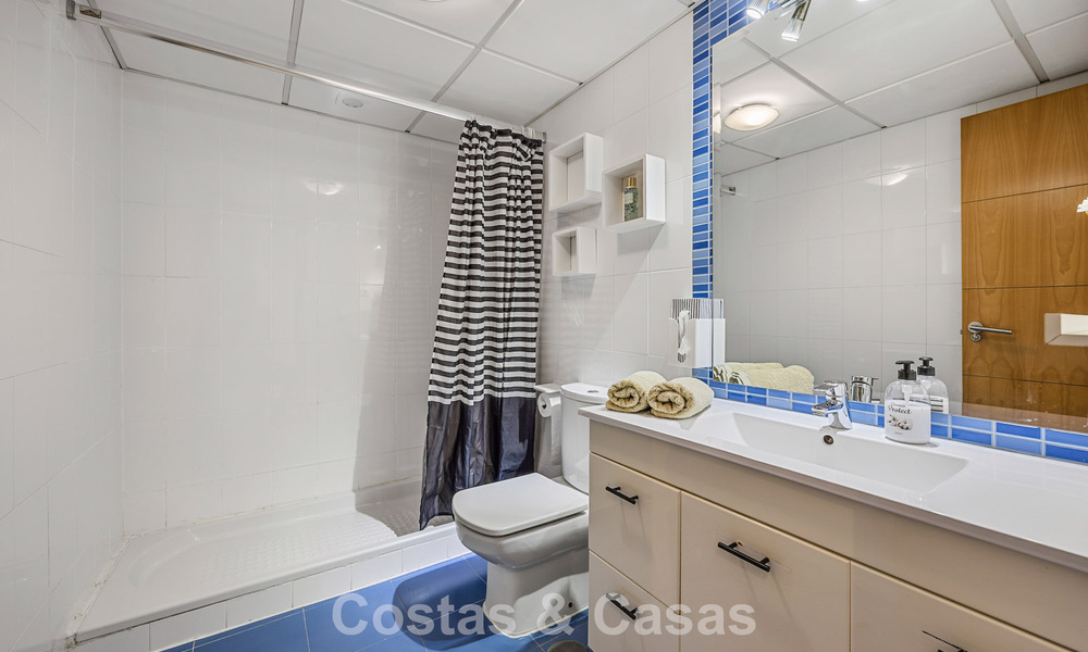 Appartement prêt à vivre à vendre à proximité du Centro Commercial La Cañada et du centre de Marbella 806839