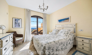 Penthouse d’angle baigné de lumière avec vue à 360° dans le resort de golf Los Arqueros, Marbella - Benahavís 806842 