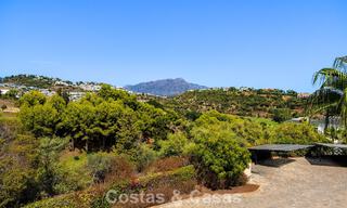 Penthouse d’angle baigné de lumière avec vue à 360° dans le resort de golf Los Arqueros, Marbella - Benahavís 806853 