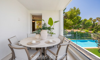 Penthouse de luxe contemporain, entièrement rénové et prêt à vivre, à quelques pas de la plage à Los Monteros, Marbella Est 806560 