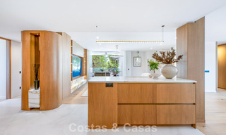 Penthouse de luxe contemporain, entièrement rénové et prêt à vivre, à quelques pas de la plage à Los Monteros, Marbella Est 806571 