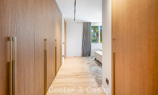 Penthouse de luxe contemporain, entièrement rénové et prêt à vivre, à quelques pas de la plage à Los Monteros, Marbella Est 806591 