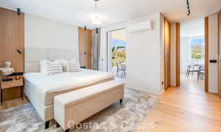 Penthouse de luxe contemporain, entièrement rénové et prêt à vivre, à quelques pas de la plage à Los Monteros, Marbella Est 806595 