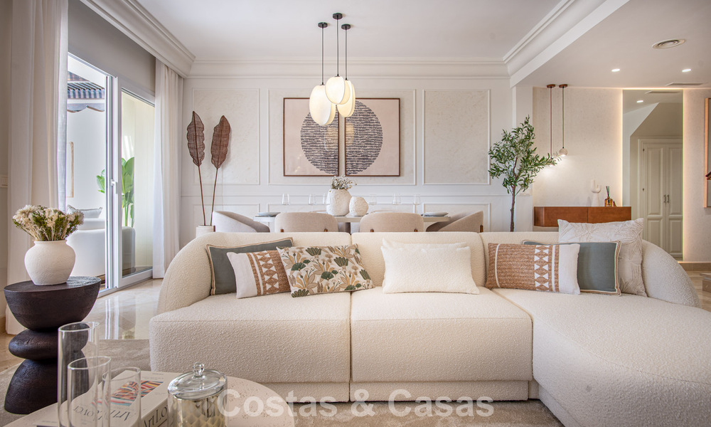 Penthouse duplex de luxe avec grandes terrasses à vendre au cœur de la Vallée du Golf de Nueva Andalucía, Marbella 807011