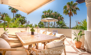 Penthouse duplex de luxe avec grandes terrasses à vendre au cœur de la Vallée du Golf de Nueva Andalucía, Marbella 807021 