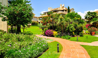 Penthouse duplex de luxe avec grandes terrasses à vendre au cœur de la Vallée du Golf de Nueva Andalucía, Marbella 807440 