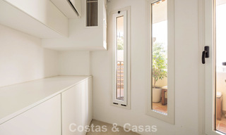 Appartement élégant rénové avec vue panoramique à vendre à Nueva Andalucía, Marbella 807116 