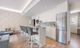 Penthouse duplex contemporain à vendre dans un complexe résidentiel de style méditerranéenà El Paraiso, Marbella - Benahavís 807330 