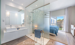 Penthouse duplex contemporain à vendre dans un complexe résidentiel de style méditerranéenà El Paraiso, Marbella - Benahavís 807350 