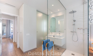 Penthouse duplex contemporain à vendre dans un complexe résidentiel de style méditerranéenà El Paraiso, Marbella - Benahavís 807352 