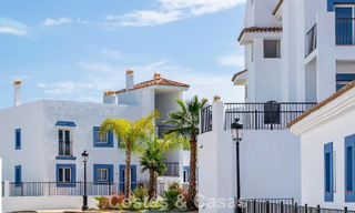 Penthouse duplex contemporain à vendre dans un complexe résidentiel de style méditerranéenà El Paraiso, Marbella - Benahavís 807377 