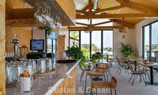 Penthouse duplex contemporain à vendre dans un complexe résidentiel de style méditerranéenà El Paraiso, Marbella - Benahavís 807379 