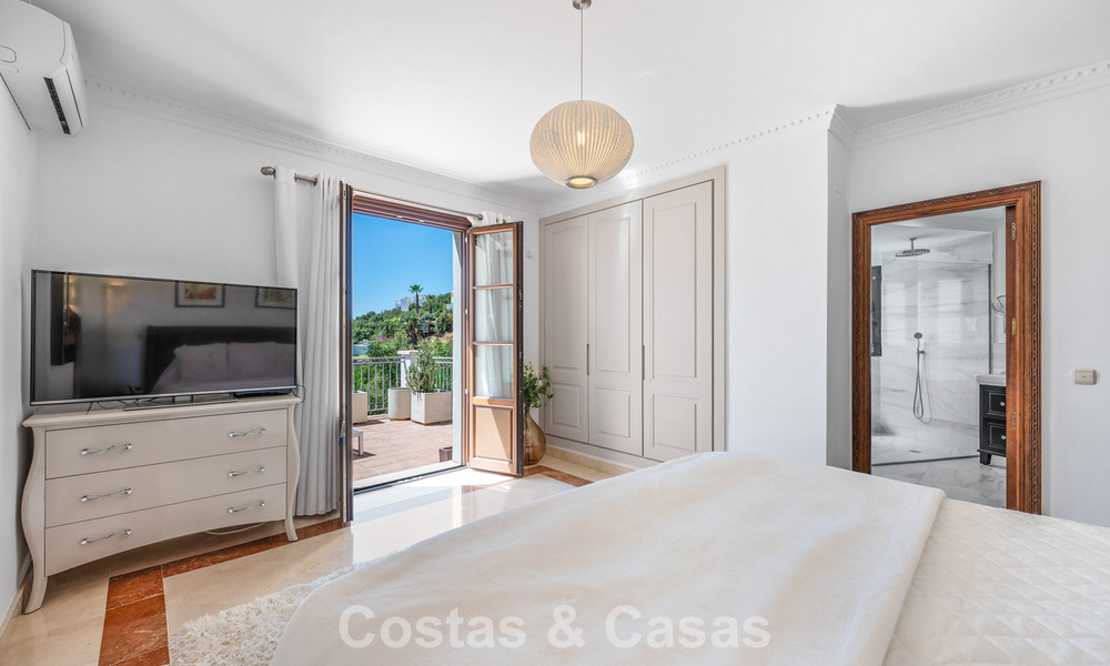 Spacieuse villa familiale méditerranéenne à vendre sur le New Golden Mile entre Marbella et Estepona 807249