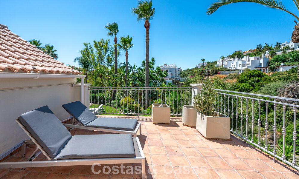 Spacieuse villa familiale méditerranéenne à vendre sur le New Golden Mile entre Marbella et Estepona 807252