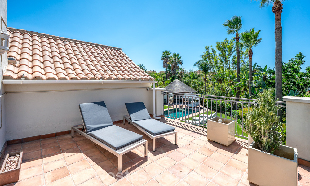 Spacieuse villa familiale méditerranéenne à vendre sur le New Golden Mile entre Marbella et Estepona 807253