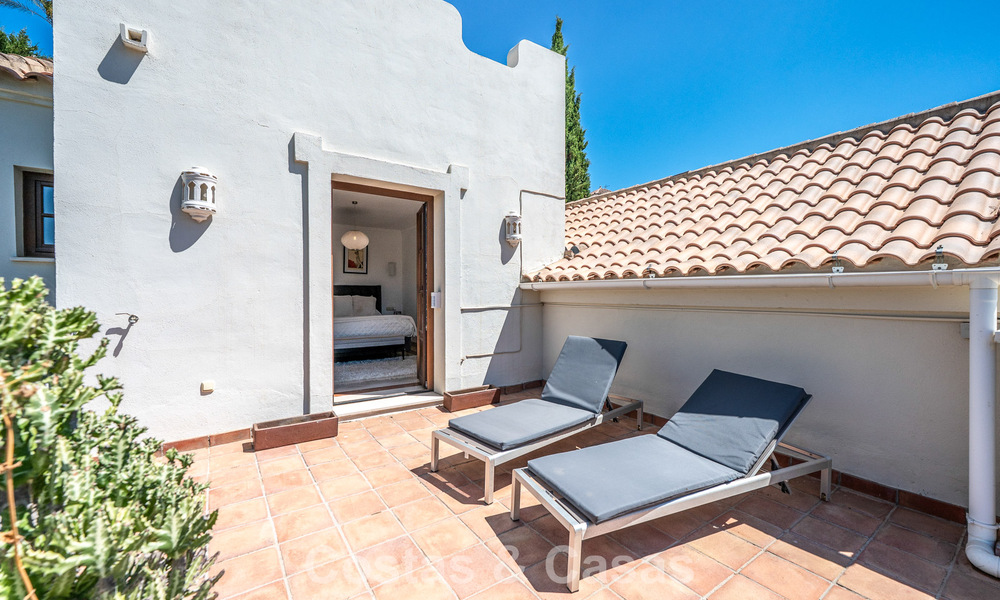 Spacieuse villa familiale méditerranéenne à vendre sur le New Golden Mile entre Marbella et Estepona 807255