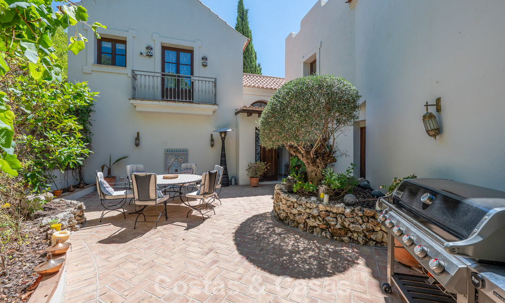 Spacieuse villa familiale méditerranéenne à vendre sur le New Golden Mile entre Marbella et Estepona 807266